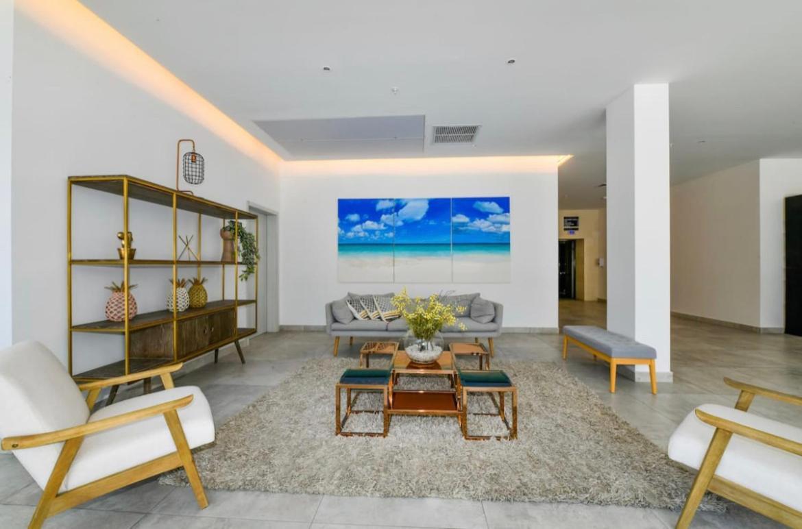 Luxury Condo With Infinity Pool & Ocean View オラニエスタッド エクステリア 写真